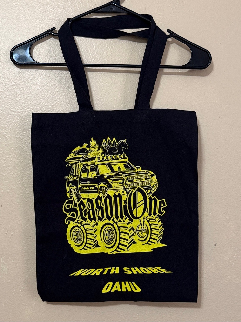 Rescue HI-Surf TV Show Crew Wrap Gift Tote Bag